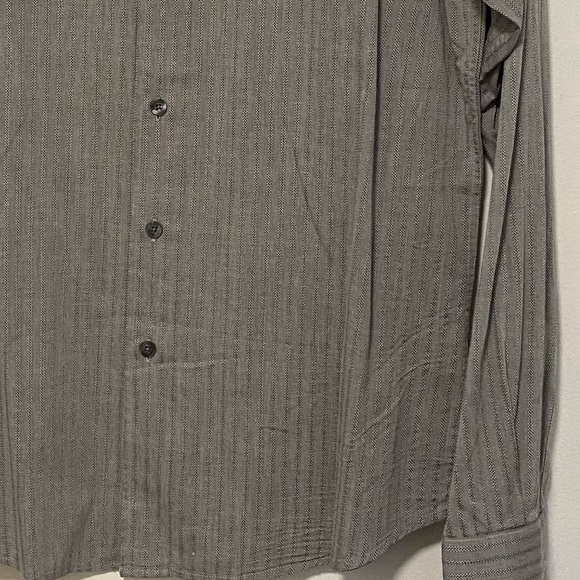 Ungaro Homme gray button down men’s casual shirt - Picture 5 of 5